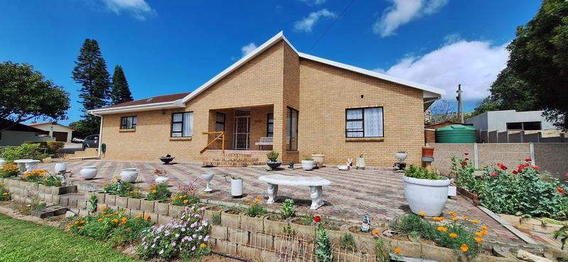 3 Bedroom Property for Sale in Fraaiuitsig Western Cape